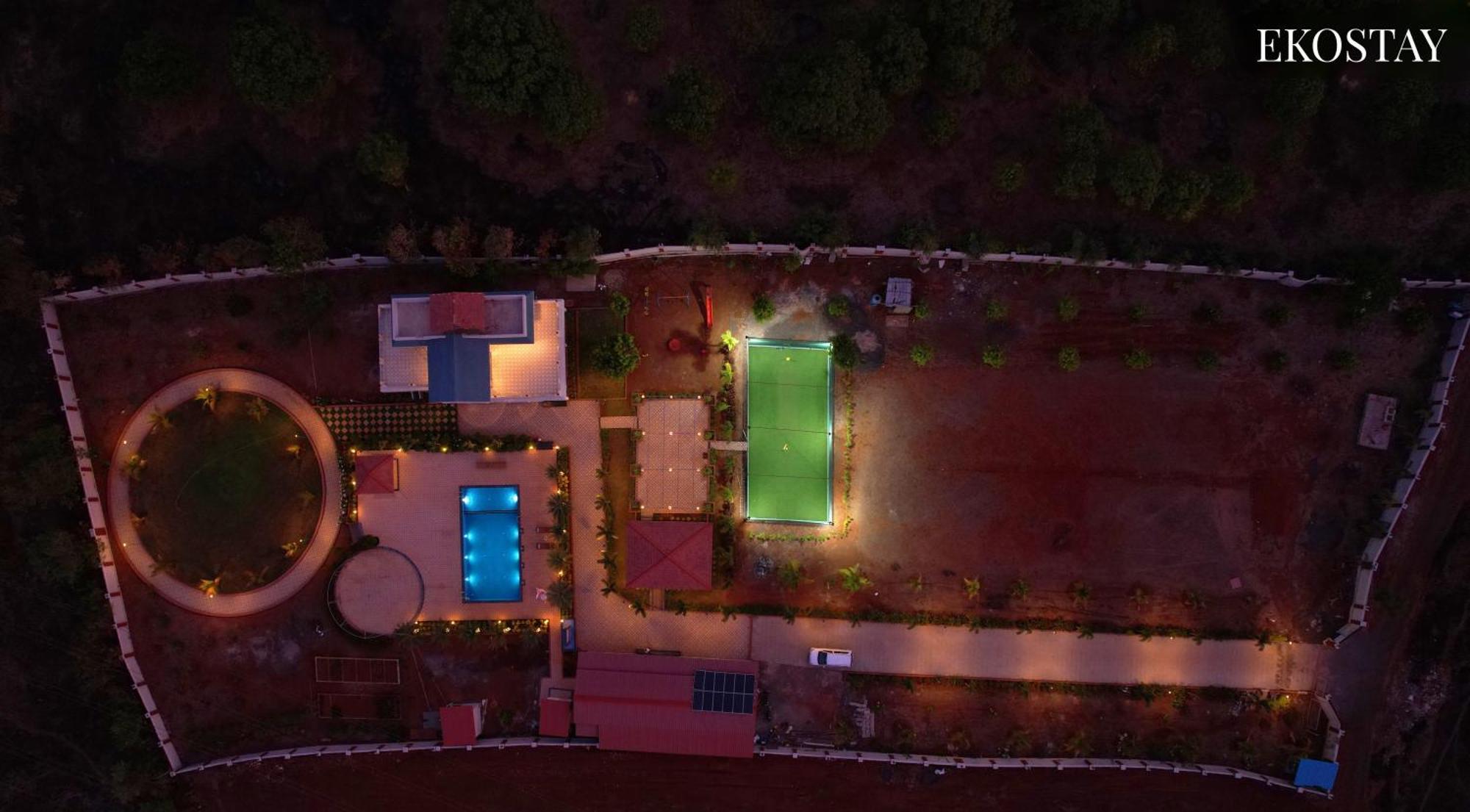 Ekostay Gold Palm Estate I Cricket Turf I Rain Dance I 2 Acre Property Karjat Exteriér fotografie